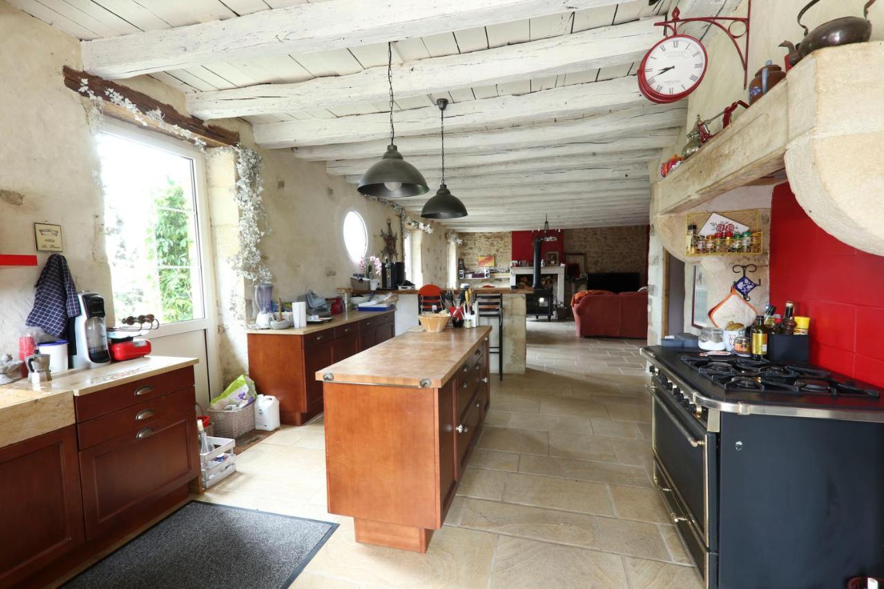 Saint-Pierre-les-Etieux Le Moulin De Gateau酒店 外观 照片