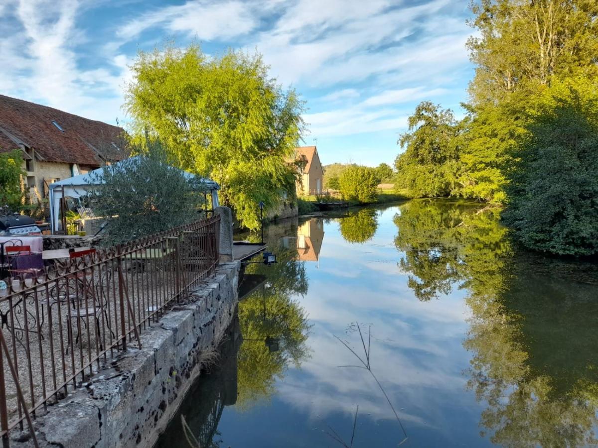 Saint-Pierre-les-Etieux Le Moulin De Gateau酒店 外观 照片