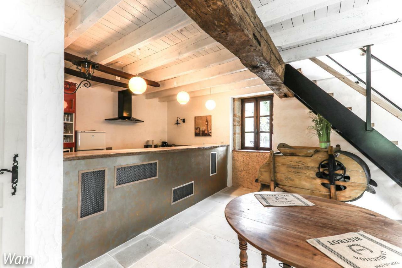 Saint-Pierre-les-Etieux Le Moulin De Gateau酒店 外观 照片